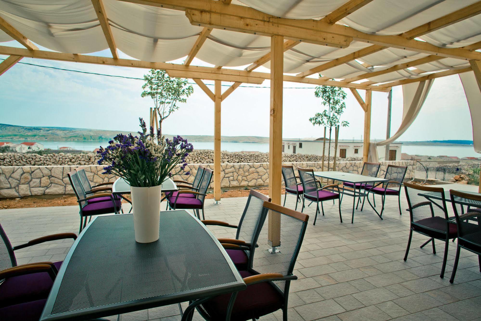 Bed & Breakfast Marta & Tona Kustići Dış mekan fotoğraf